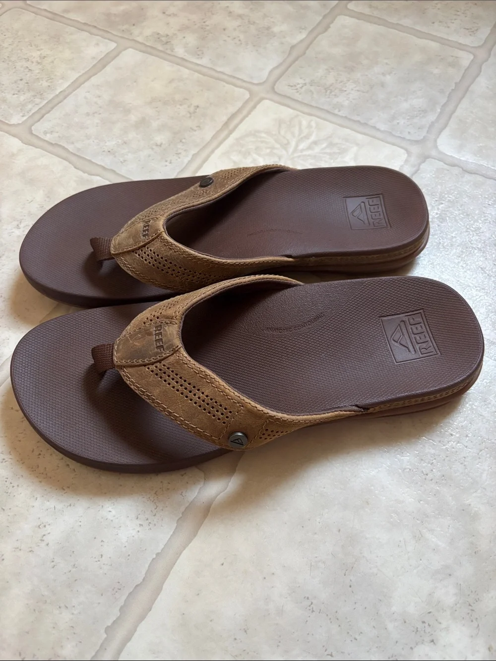 Mens Sz 9 REEF Cushion Phantom Water Friendly Flip Flop Anatomic Contouring